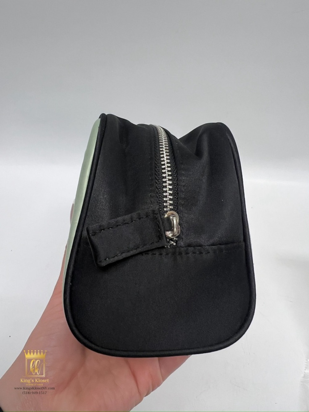 Prada perfume pouch - Picture 4 of 10